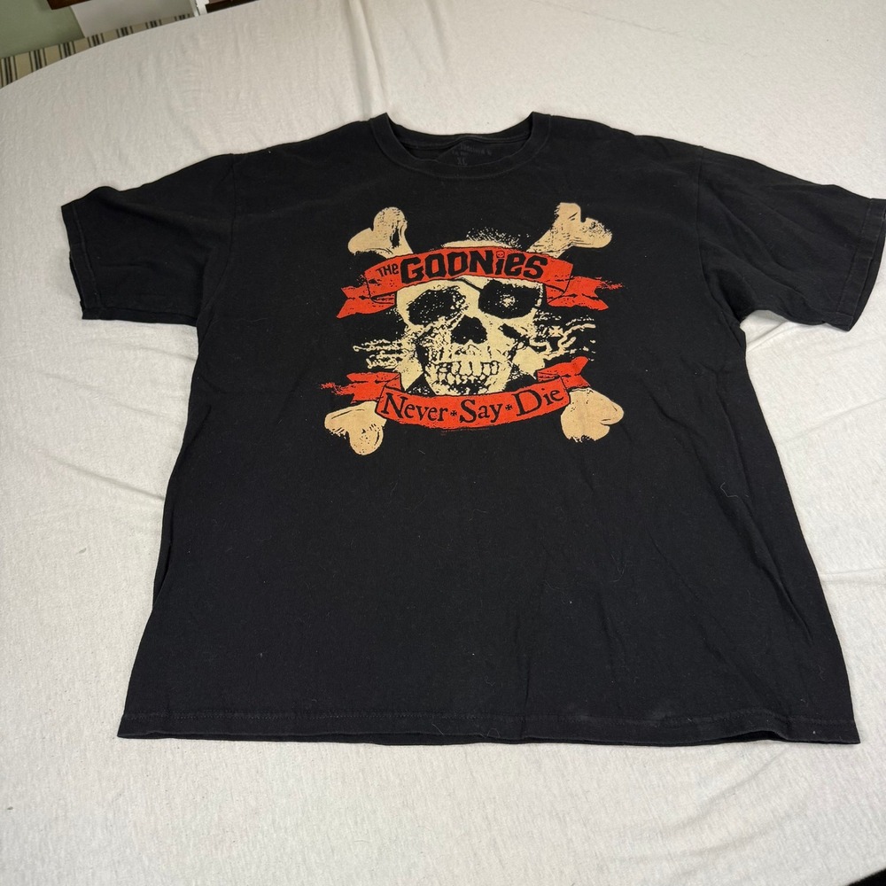 The Goonies Skull Crossbones Never Say Die‎ T Shirt Ripple Junction XL
